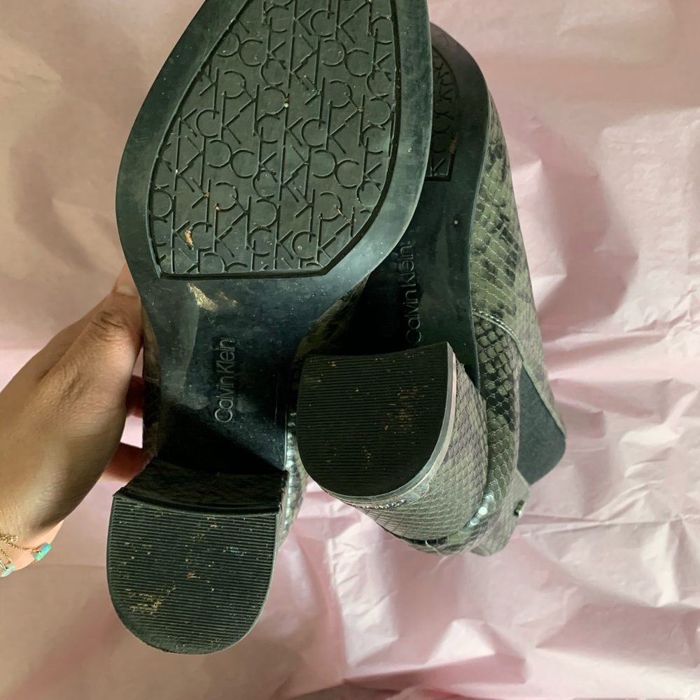 Calvin Klein Python booties - Picture 4 of 4